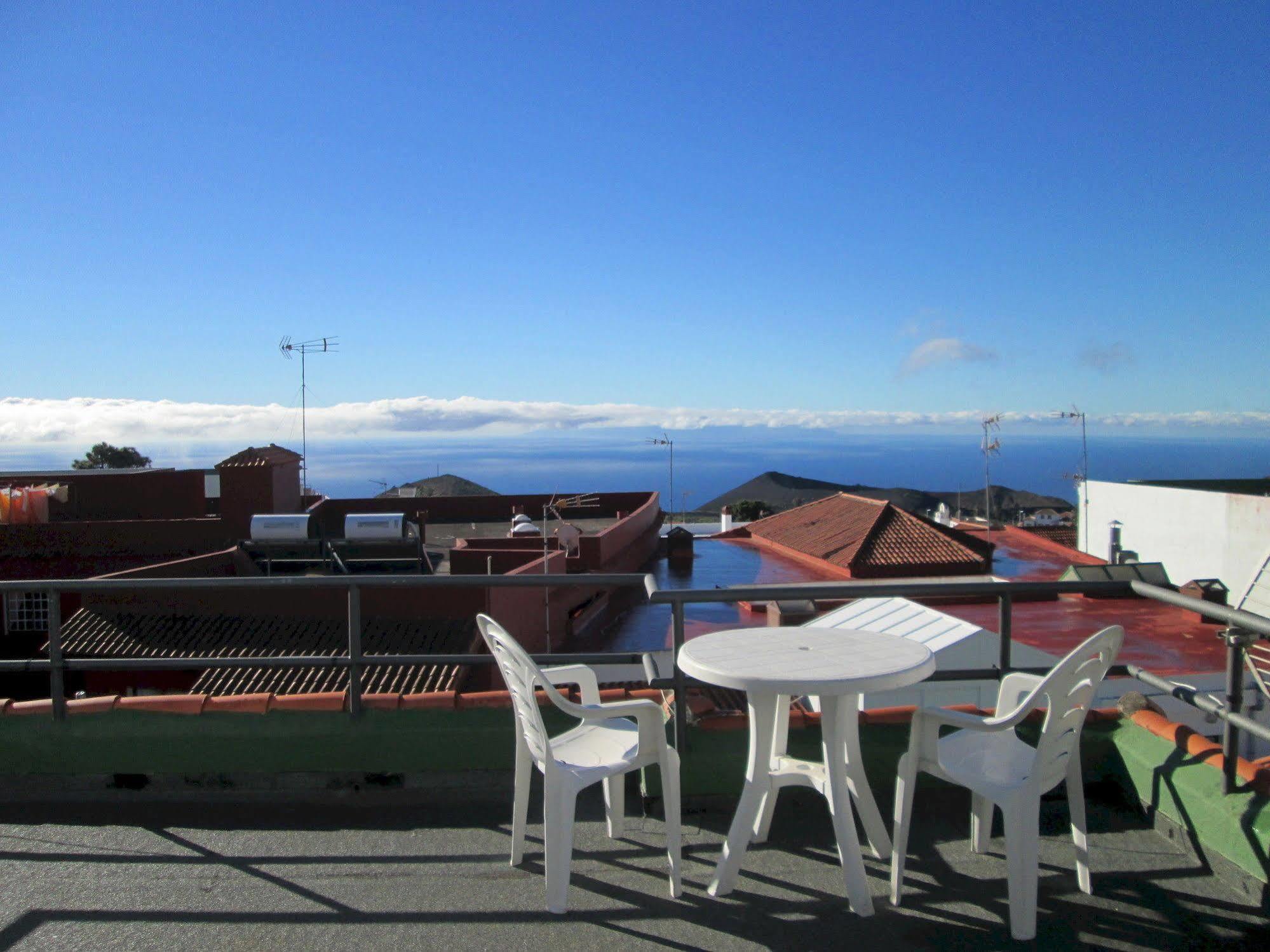 La Palma Hostel By Pension Central Fuencaliente de la Palma Luaran gambar