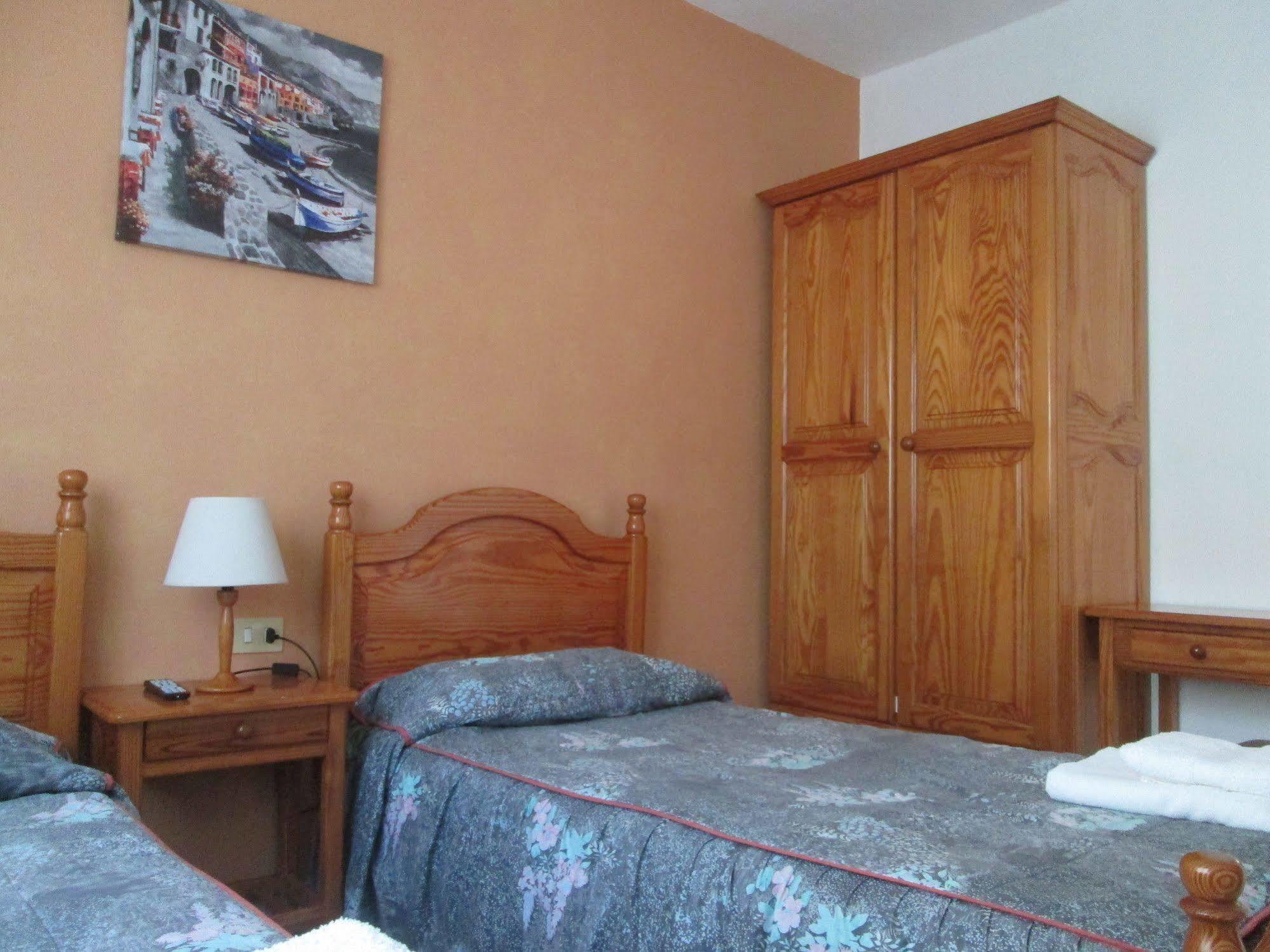 La Palma Hostel By Pension Central Fuencaliente de la Palma Luaran gambar