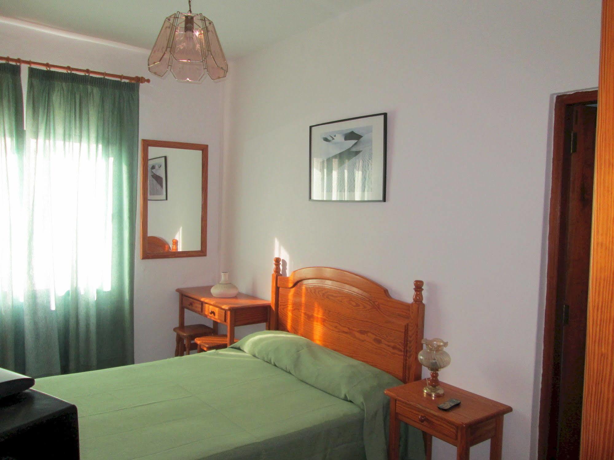 La Palma Hostel By Pension Central Fuencaliente de la Palma Luaran gambar